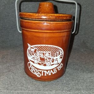 Vintage Christmas '86 Brown Ceramic Jar
